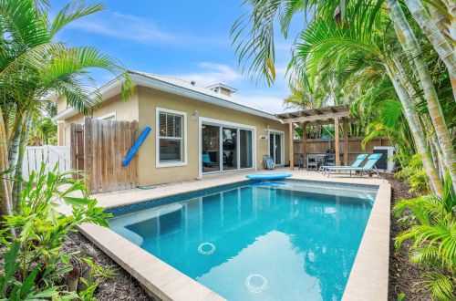 Sapphire Beach House